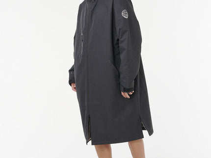 Surf Series Winter Poncho - Black/white  Poncho van Rip Curl | SHAKA