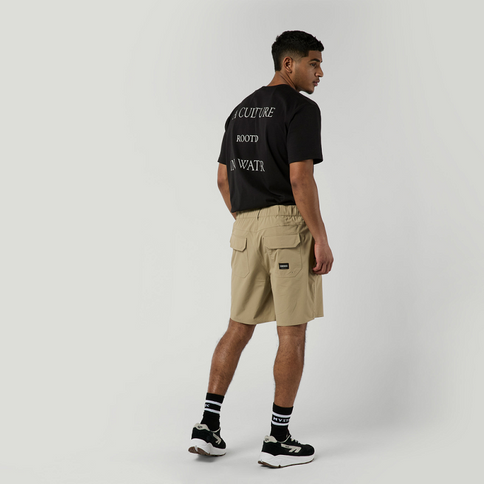 Endure Hybrid Short - Sand  Korte Broek van Mystic | SHAKA
