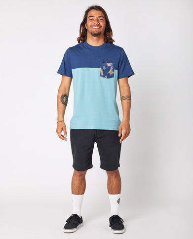 Inda Pocket Tee - Dusty Blue