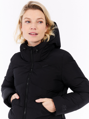 Preppy Snowjacket with ZIP-SHIFT - True Black  Wintersport Jas van Protest | SHAKA