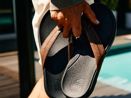 Cshn - Phantom 2.0 Le Brown/Black  Slipper van Reef | SHAKA