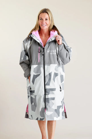 Hard Shell Robe - Arctic Camo/Pink