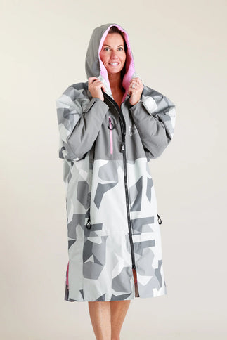 Hard Shell Robe - Arctic Camo/Pink