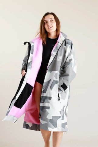 Hard Shell Robe - Arctic Camo/Pink