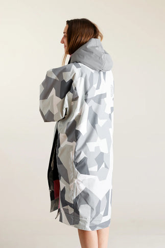 Hard Shell Robe - Arctic Camo/Pink