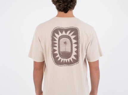 Seclusion Ss - Bone  T-Shirt van Hurley | SHAKA